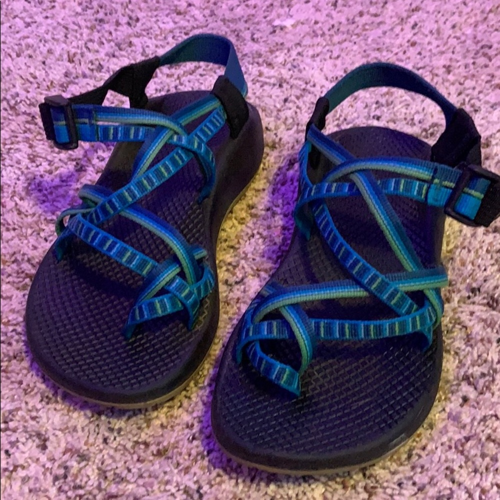 Chaco’s size 7